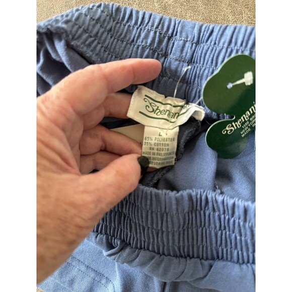 Shenanigans Women’s Large Stretch Shorts With Pockets - Picture 1 of 4